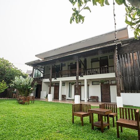 Croissant Hotel And Cafe Chiang Rai Zewnętrze zdjęcie