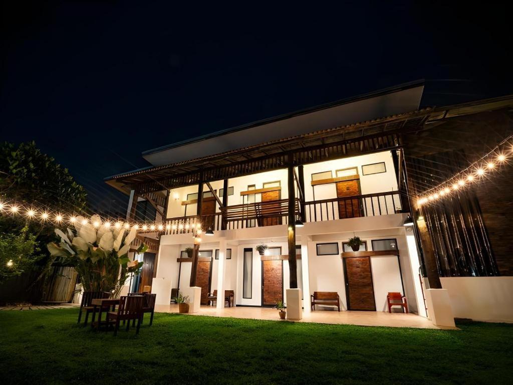 Croissant Hotel And Cafe Chiang Rai Zewnętrze zdjęcie